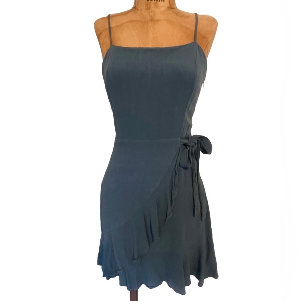 Altar'd State Linen Blend Blue Asymmetrical Ruffled Mini Dress S EUC - Picture 2 of 10